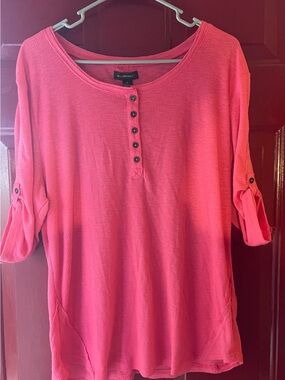 Bit & Bridle Coral Henley Waffle Knit Roll-Sleeve Top